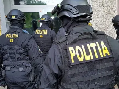 Descinderi în Capitală la mai multe persoane suspectate de trafic de droguri - Foto: Arhiva