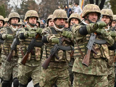 Românilor nu le e frică de război. Avem un plus de 4.800 de militari înrolați. Care sunt salariile? - FOTO: Inquam Photos / Pascaneanu Dragos