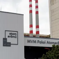 Dunărea „fierbe” din cauza caniculei. Ungaria opreşte 3 din cele 4 reactoare nucleare de la Paks - Foto: Profimedia Images