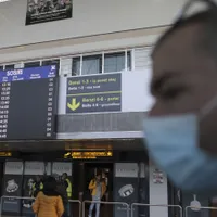 Sistem de verificare a documentelor de călătorie biometrice, prin compararea imaginilor faciale, implementat la Aeroportul „Henri Coandă”/FOTO: Inquam Photos/Octav ganea