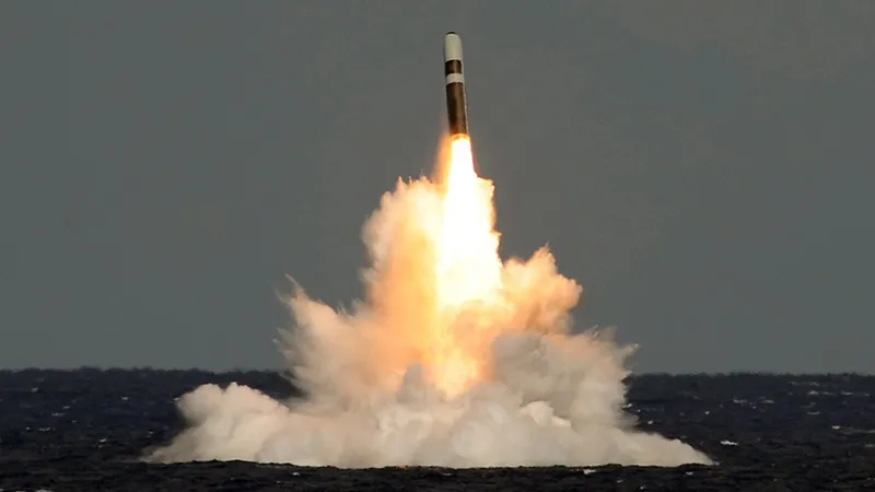 Marea Britanie, test cu rachetă nucleară de pe submarin - Foto: BBC (imagine cu caracter ilustrativ)