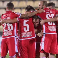 Suporterii-acţionari ai FC Dinamo  sprijină echipa / gsp.ro