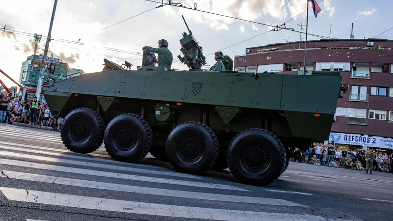 Războiul din Ucraina a „trezit” UE: 343.000.000.000€ în armament. Cum stau China și Rusia - Foto: Profimedia Images (imagine cu rol ilustrativ)