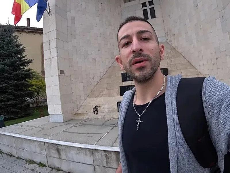 Vlogger-ul american Evan - Foto: Captură Video