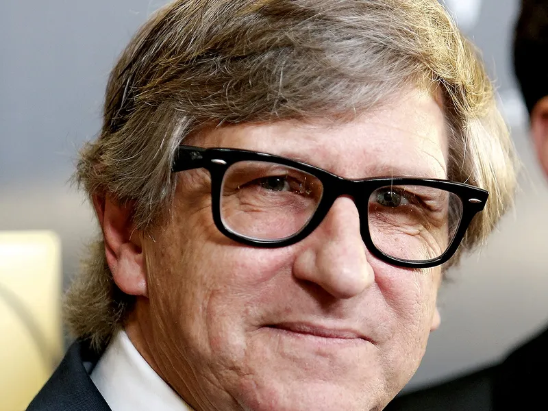 Carter a descoperit că inteligența artificială îl poate ajuta să-și încurajeze propria creativitate