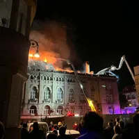 Incendiu devastator, la Arhiepiscopia Tomisului. / Foto: dobrogea.tv