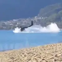 VIDEO Un elicopter care participa la stingerea incendiilor din Grecia s-a prăbușit în Marea Egee/FOTO: Captura video