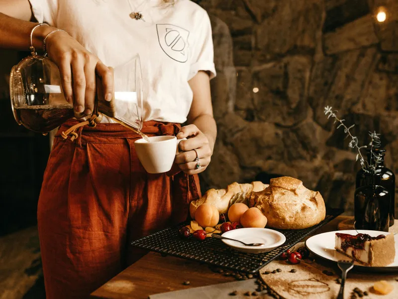 Greșeala fatală pe care o faci dimineața! Te poate băga în groapă mai repede decât crezi - FOTO: Pexels (imagine cu rol ilustrativ)