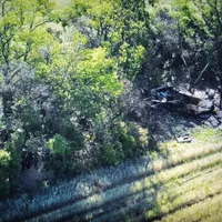VIDEO Momentul în care un tanc rusesc este făcut țăndări de o rachetă antitanc ghidată RK-3 Korsar/FOTO: Twitter/Ukraine Weapons Tracker