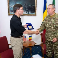 Mark Esper/Nicolae Ciucă sursă Facebook