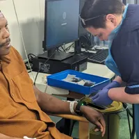 Ce sunt vaccinurile personalizate administrate bolnavilor de cancer de piele, intenstin sau plămâni? - Foto: University Hospitals Birmingham NHS foundation