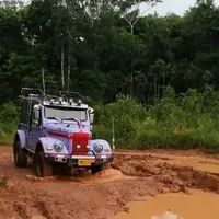 IMS-ul, primul off-roader românesc, face de rușine multe off-roadere și după 60 de ani. / Foto: captură video