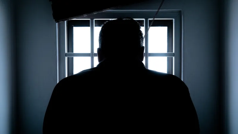 Tânăr proxenet, reținut reţinut pentru că a exploatat sexual două minore de 16 ani/FOTO: Pexels