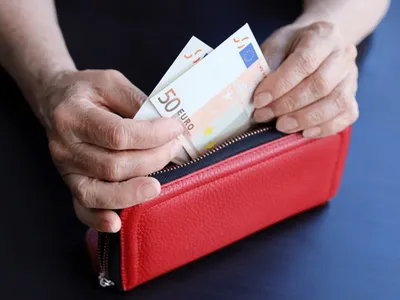 Ce înseamnă pentru români facturile calculate în euro