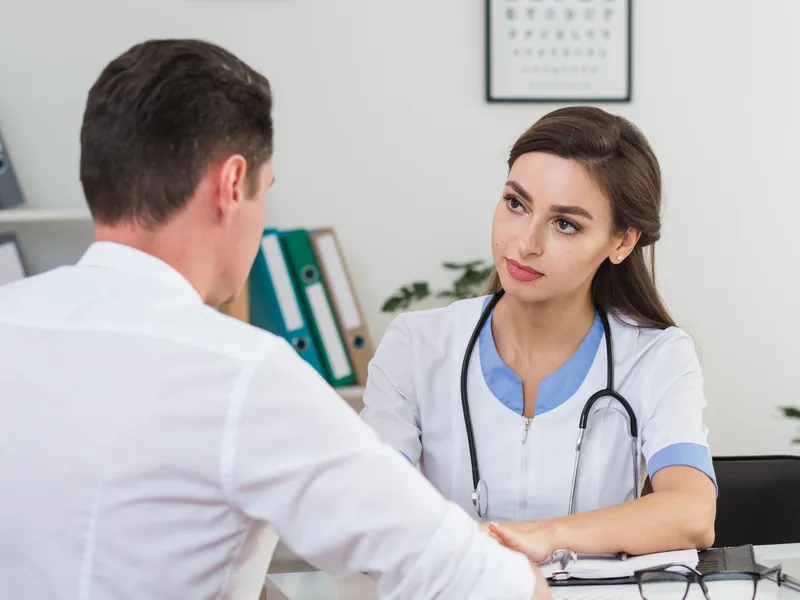 Afecțiunea care duce la cancer de colon la tineri. Nu are simptome, iar numărul cazurilor e mare - Foto: Freepik (Imagine cu rol ilustrativ)
