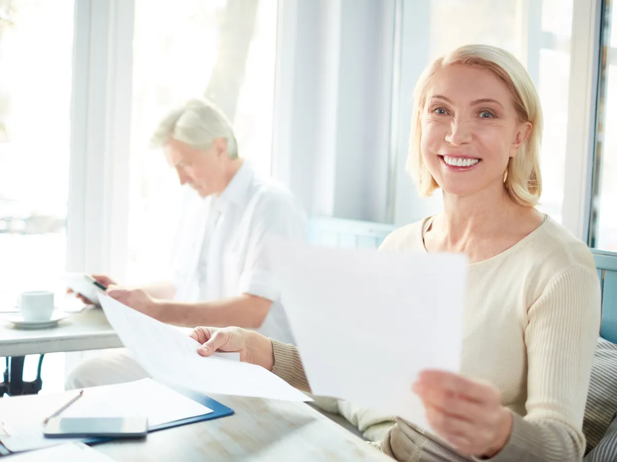 PENSIE RECALCULATĂ 1.000 de lei în plus pentru un pensionar de la 1 septembrie. Cât a lucrat? Foto: Freepik (fotografie cu caracter ilustrativ)