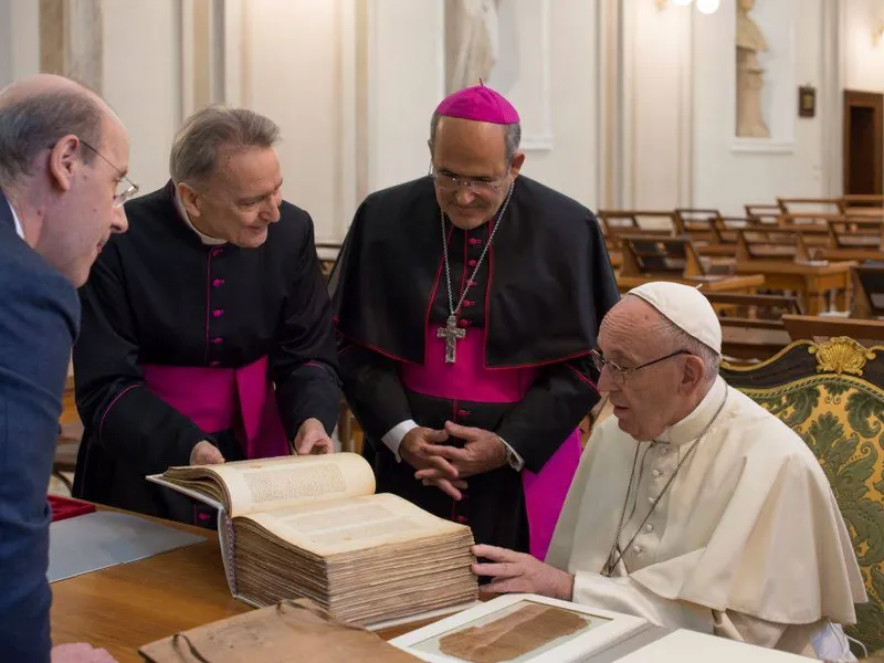 Episcopii şi cardinalii vor putea fi convocaţi şi condamnaţi de tribunalul penal al Vaticanului/FOTO: Facebook/Vatican News