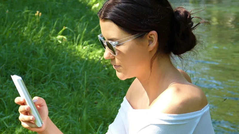 Nouă escrocherie pe WhatsApp. Băncile avertizează: „Aici clienții își pierd toți banii” - Foto: Pixabay.com (rol ilistrativ)