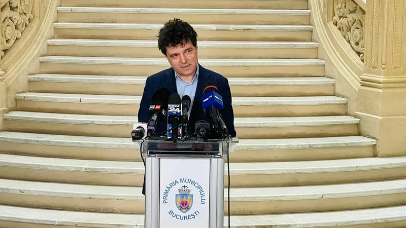 Nicușor Dan - FOTO: FB