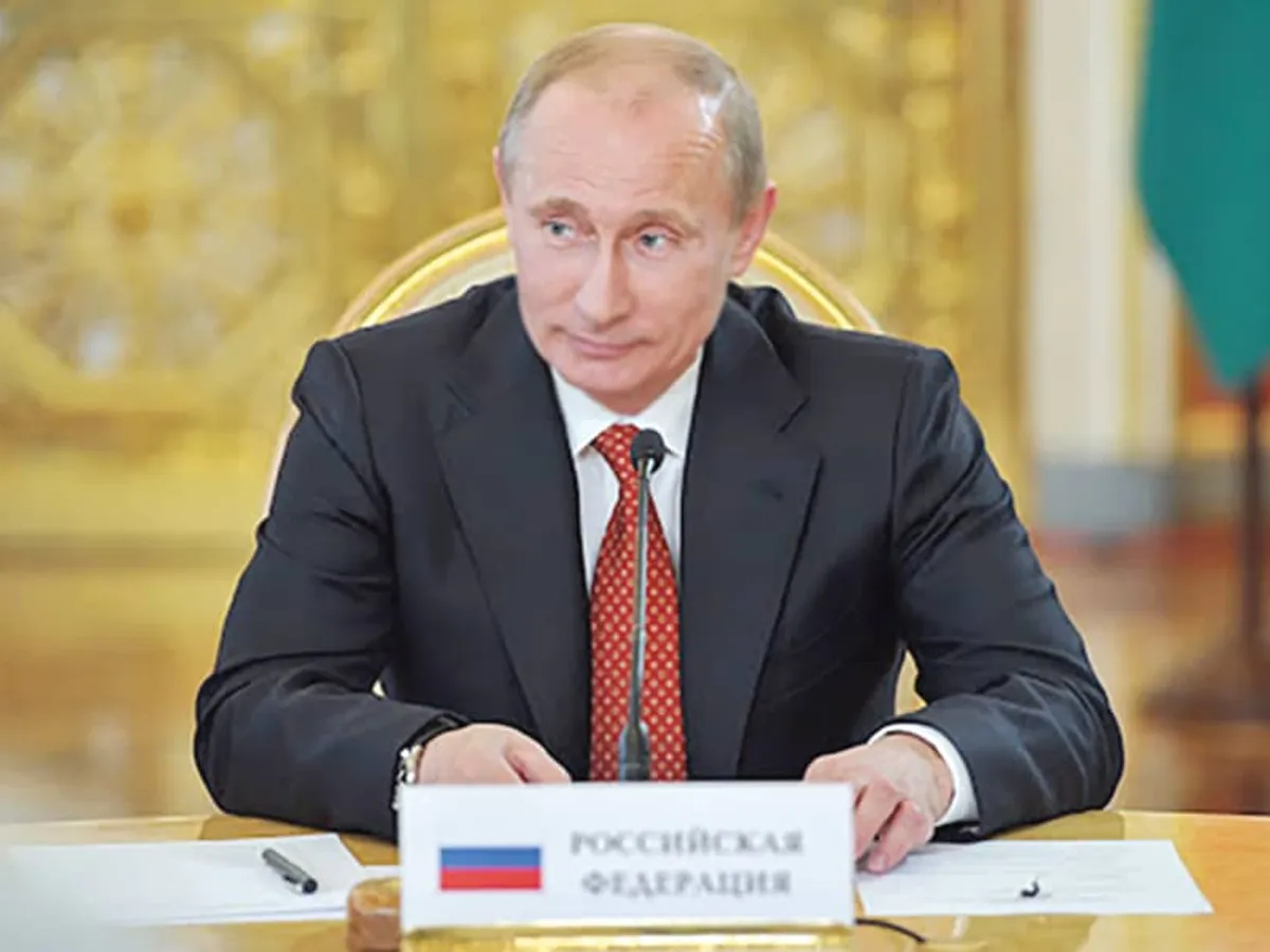 Reprezentantul unora dintre firmele care au depus oferte de elicoptere pentru IGSU a fost decorat de Vladimir Putin nu o dată, ci de două ori