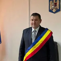 Primarul unei comune din Alba, găsit spânzurat. A fost cercetat pentru abuz în serviciu - Foto: Facebook