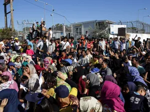 Migranți în Grecia/FOTO: ekathimerini.com