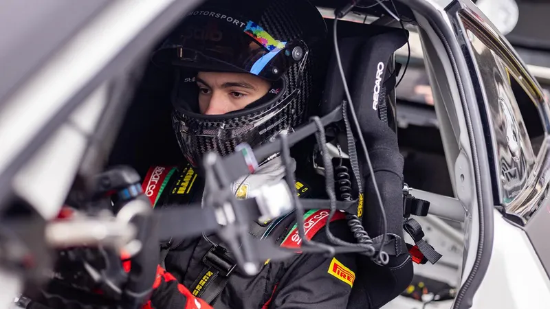 Weekend de foc, în GT4 European Series. Ce a făcut prima echipă românească în prima etapă? - Foto: Facebook / Tudor Tudurachi