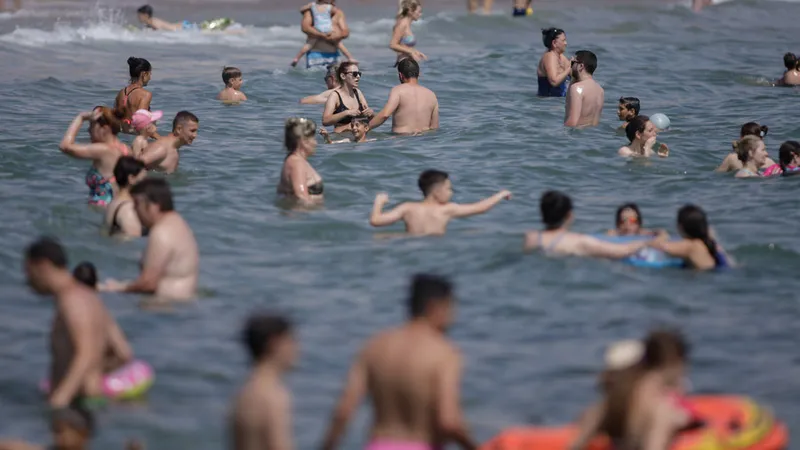 Ministrul Turismului: Turismul românesc e în plin proces de revitalizare. HoReCa: Cel mai post sezon. / Foto: Inquam Photos / George Călin
