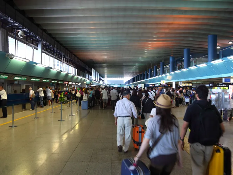 Visul italian s-a terminat. Tot mai mulți români stabiliți în peninsulă aleg să se întoarcă în țară - Foto: Profimedia images