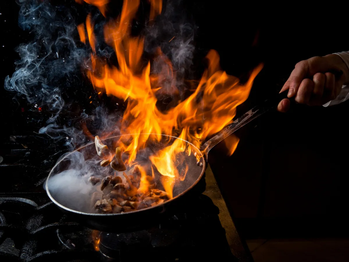 Tigaie wok - Foto: Magnific (rol ilustrativ)