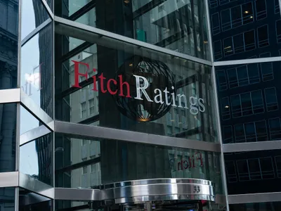 Fitch Ratings a retrogradat ratingul de credit al SUA - Foto: Profimedia Images