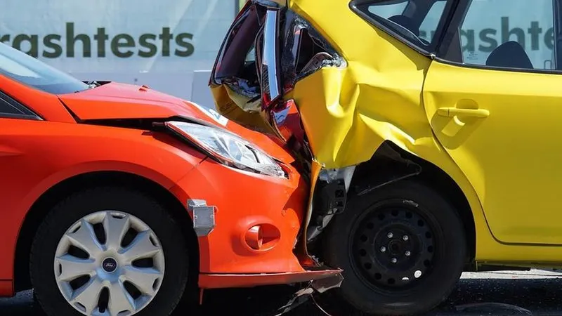 Un accident auto costă, în medie, cu 28% mai mult în România decât în Polonia - Foto: Pixabay.com