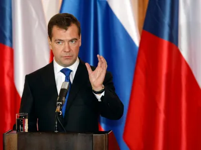 Medvedev: Rusia ar putea naționaliza proprietățile cetățenilor SUA și UE ca răspuns la sancțiuni/FOTO: profimediaimages.ro