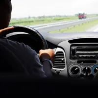 Șoferii vor trebui să scoată mai mulți bani din buzunar, în 2024. Tarifele cresc semnificativ - Foto: Profimedia Images/ Imagine cu caracter ilustrativ