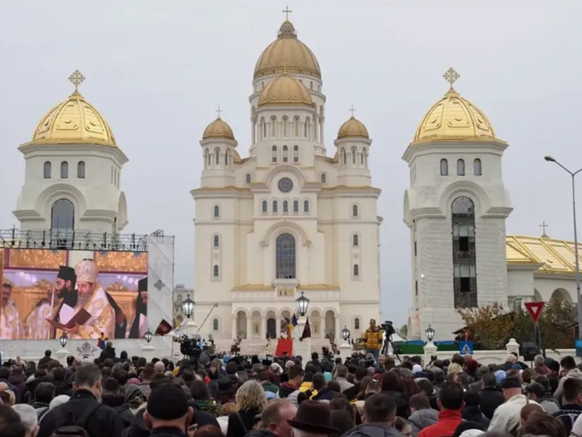 Catedrala Națională va fi deschisă zilnic în perioada sărbătorilor, de pe 24 decembrie, până pe 8 ianuarie