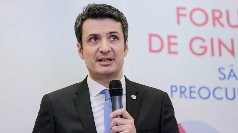 Patriciu Achimaş Cadariu va vota Cabinetul Ciolacu - Foto: INQUAM PHOTOS / George Călin