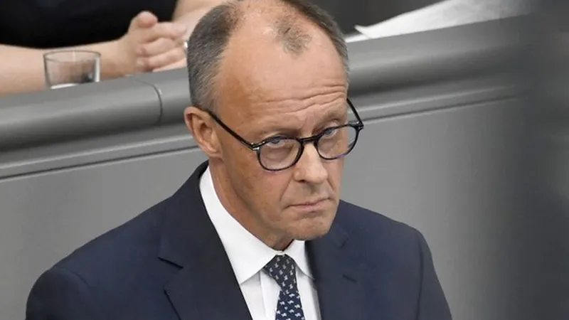 Cancelarul german Friedrich Merz, în plen, în Parlamentul German de la Berlin - Fotoy: Profmedia Images