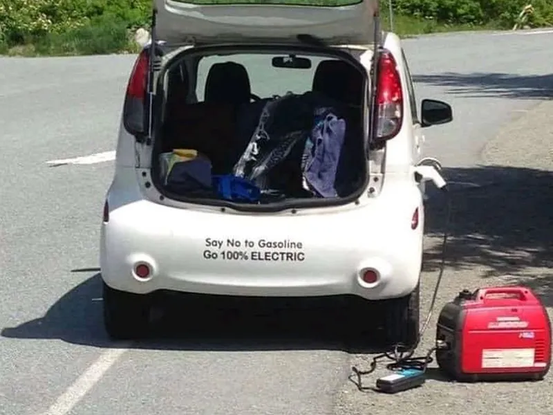 Rămâi în „pana prostului” cu mașina electrică?„Salvarea” poate fi un generator? Ce spun specialiștii - Foto: lelombrik.net (Imagine cu rol ilustrativ)