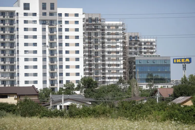 Blocuri de locuinţe din Bucureştii, din fondul imobiliar nou - Foto: INQUAM PHOTOS/George Călin