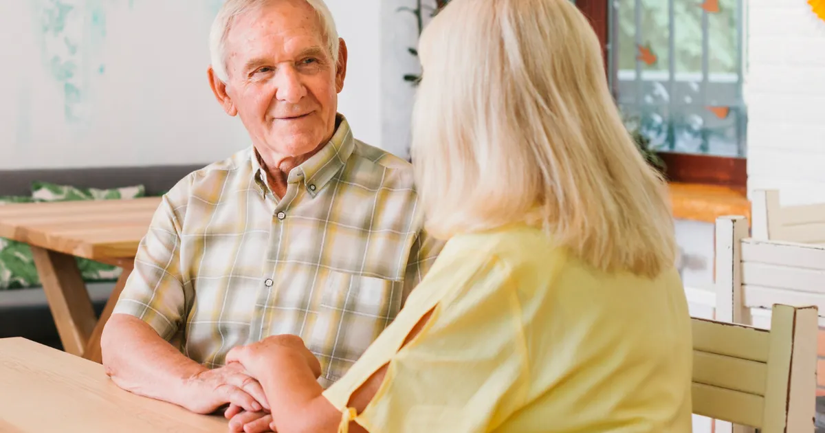 Un expert explică schimbările făcute de Casa de Pensie la calculul vechimii în muncă. Cine are de pierdut? • Newsweek România