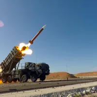 Liderii NATO dezbat posibilitatea doborârii rachetelor rusești de către țările vecine Ucrainei - Foto: ukrinform