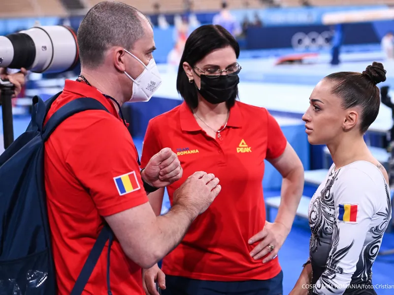 Larisa Iordache crede că ar fi câștigat o medalie la bârnă, dacă nu ar fi abandonat. Foto COSR