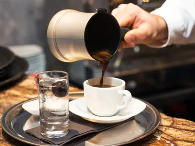Băutura preferată a românilor se scumpește în curând! Cât te va costa o cafea? - Foto: Profimedia Images (imagine cu rol ilustrativ)