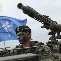 Suedia cheamă soldați de acasă - Foto: Independent