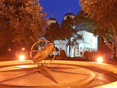 Monumentul de la Kilometrul Zero - Foto: Biserica Sf. Gheorghe-Nou (rol ilustrativ)