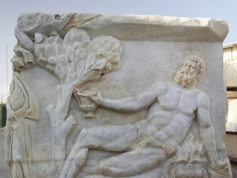 Un sarcofag roman descoperit în Israel rescrie istoria - Foto: Israel Antiquities Authority