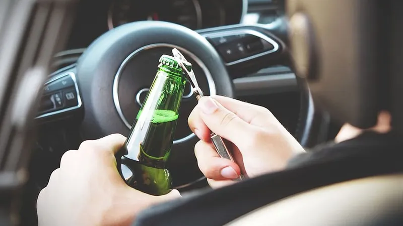 Şoferii care conduc beţi, drogaţi sau fără permis - Foto: Wallpaper Flare