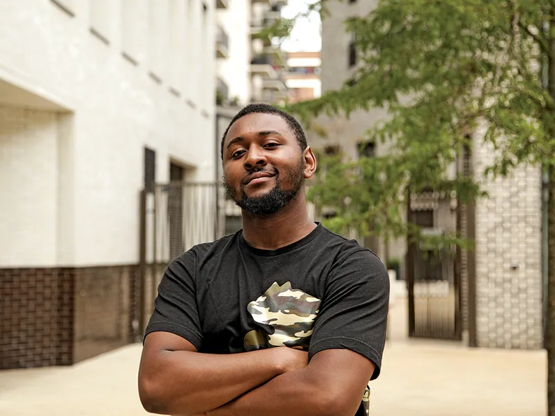 OPORTUNITATEA Darnell Allman-Smith s-a luptat să își găsească un loc de muncă după cinci ani în care a îngrijit-o pe mama sa cu normă întreagă, dar a revenit pe drumul cel bun cu ajutorul King’s Trust