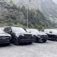 Oficial nu se poate, dar rușii bogați își iau cele mai tari mașini occidentale. „Șmecheria”? - Foto: captură video Sky News