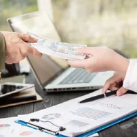Ce salarii au primit românii din mediul privat, în anul 2022?Freepik.com (rol ilustrativ)